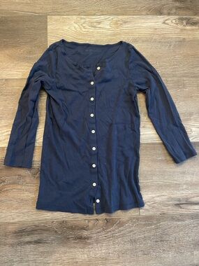 Brandy Melville Navy Button-Front Long Sleeve Top with White Buttons gently worn